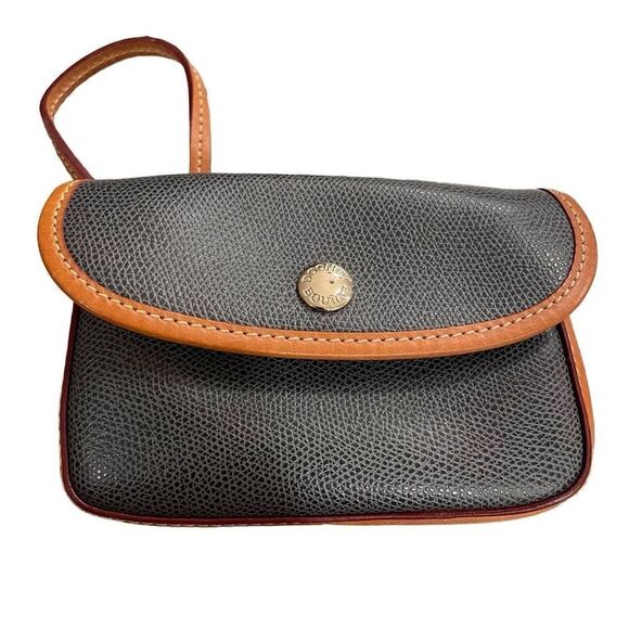 Dooney & Bourke Coin Purse Leather Pebbled Wristlet Navy Brown Trim - Picture 1 of 7